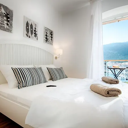 Bed & Breakfast Seafront Koluna 3*